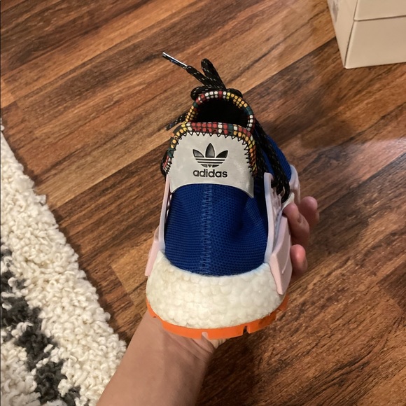 human race inspiration pack powder blue